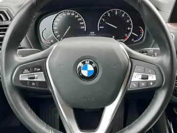 Baureihe X3 xDrive 20 i Luxury Line
