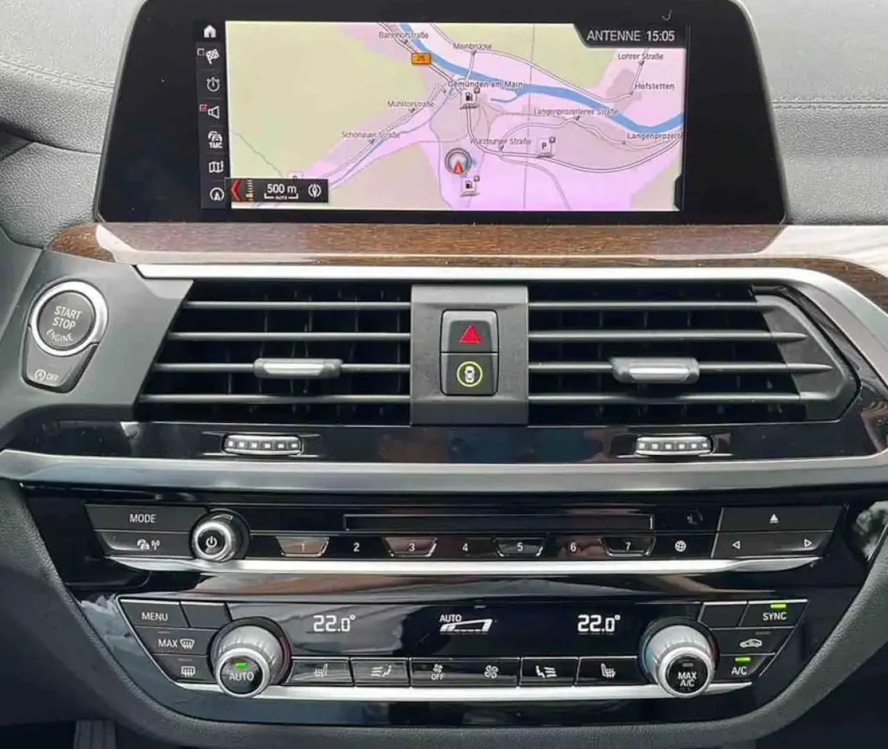 Baureihe X3 xDrive 20 i Luxury Line