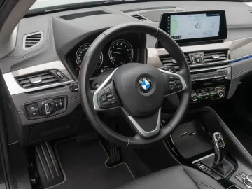 X1 sD18i xLine Panoram Kamera HUD DAB HiFi Alarm