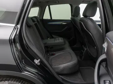 X1 sD18i xLine Panoram Kamera HUD DAB HiFi Alarm