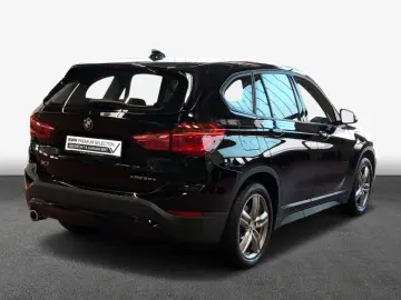 X1 xDrive25e Advantage