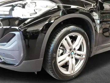 X1 xDrive25e Advantage