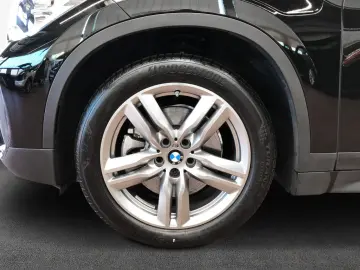 X1 xDrive25e Advantage