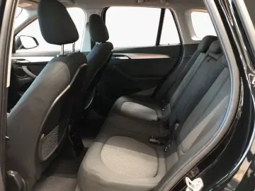 X1 xDrive25e Advantage