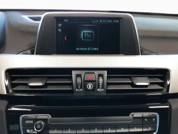 X1 xDrive25e Advantage