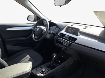 X1 xDrive25e Advantage