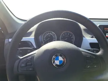 X1 xDrive25e Advantage