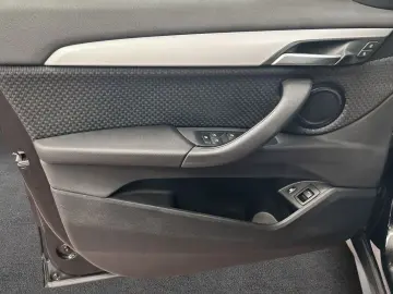 X1 xDrive25e Advantage