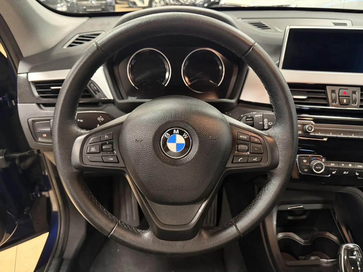 X1 sDrive*Advantage*Navi*SHZ*Tempomat*Bluetooth 
