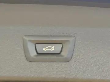 X1 sDrive*Advantage*Navi*SHZ*Tempomat*Bluetooth 