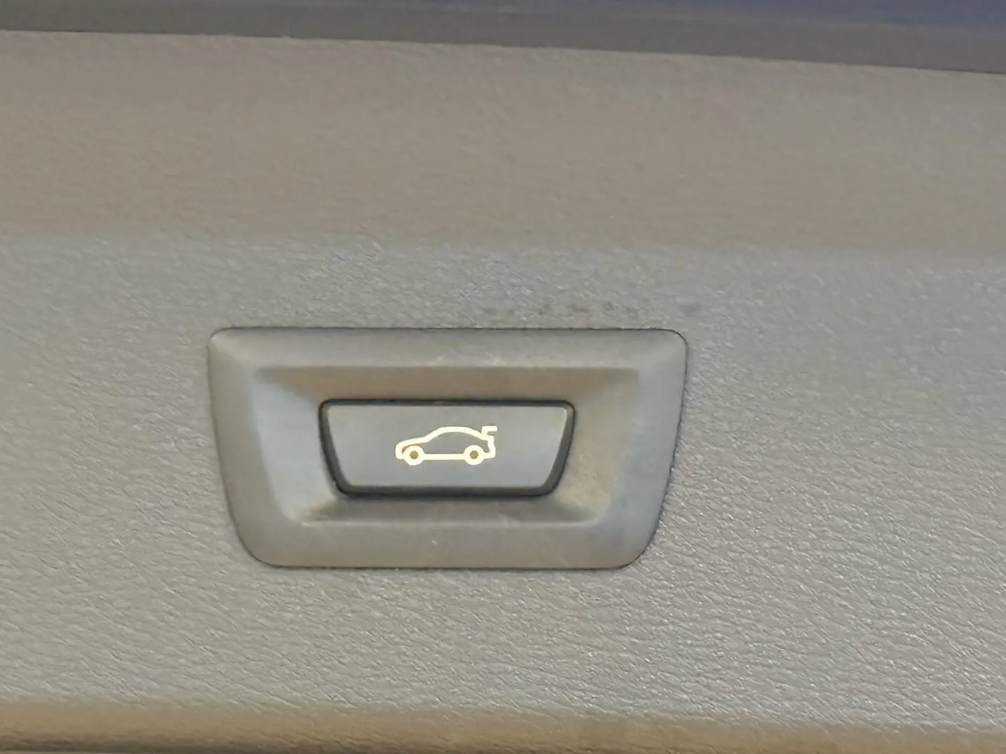 X1 sDrive*Advantage*Navi*SHZ*Tempomat*Bluetooth 