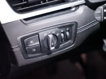 X1 2.0 d sDrive X Line*LED*Kamera*SHZ*Navi*
