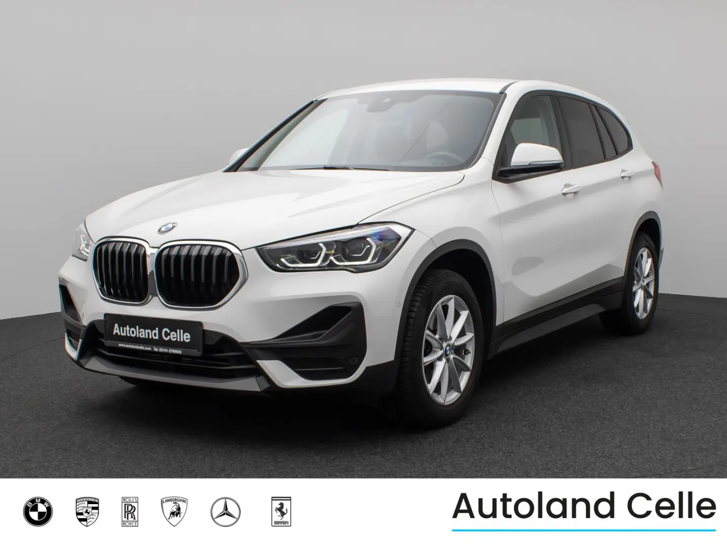X1 sD18i DAB Navi Parkassist Geschwindigkeitsreg