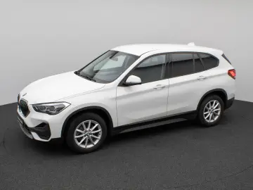 X1 sD18i DAB Navi Parkassist Geschwindigkeitsreg
