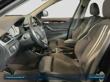 X1 sDrive18i Sport Line Head-Up+AHK+Navi+ACC+BT