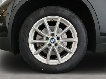X1 sDrive18i Navi Parkassist Sitzheizung