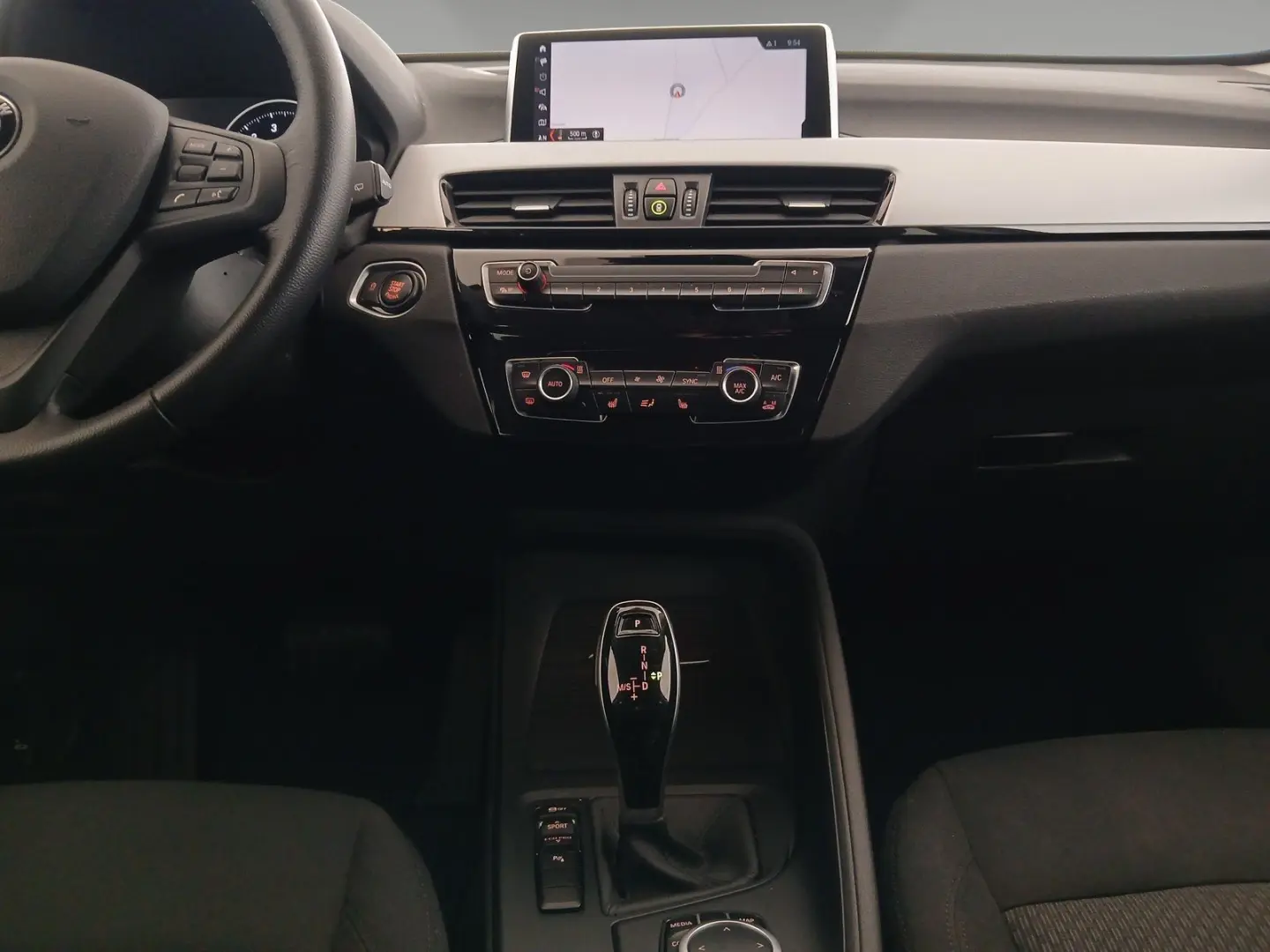 X1 sDrive18i Navi Parkassist Sitzheizung