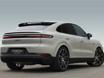 Porsche Cayenne E-Hybrid Coupe BOSE Panorama