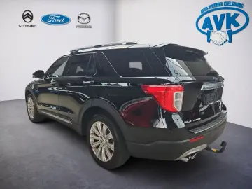 Explorer Platinum Plug-in-Hybrid 4x4, AHK