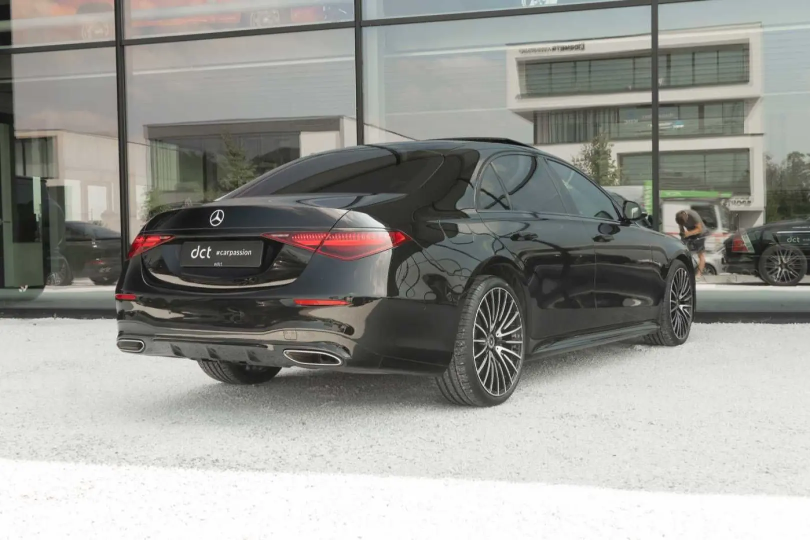 Mercedes-Benz S 580 AMG Lang Entertain HUD Massage Rear
