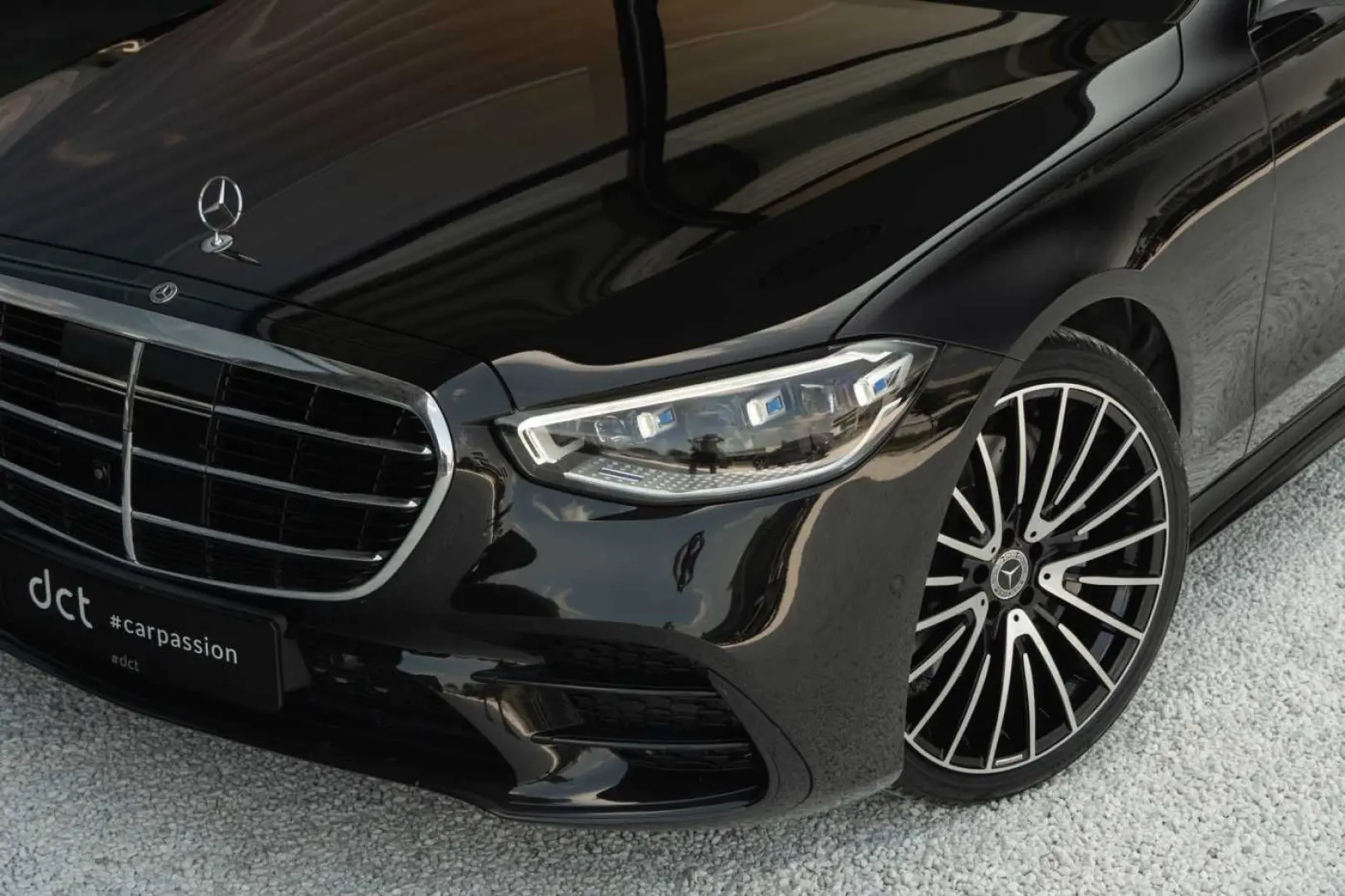 Mercedes-Benz S 580 AMG Lang Entertain HUD Massage Rear