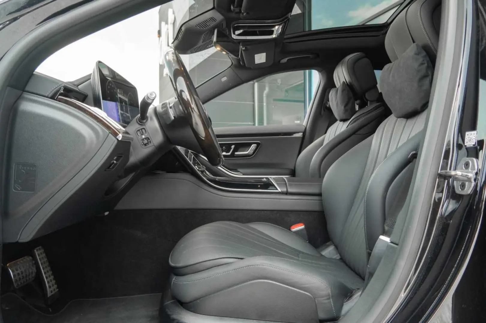 Mercedes-Benz S 580 AMG Lang Entertain HUD Massage Rear