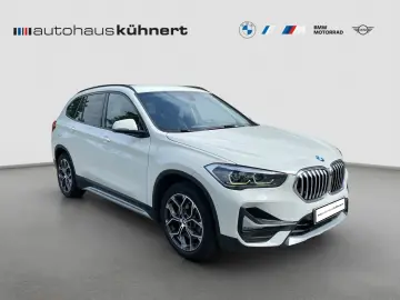 X1 xDrive25e xLine SpurAss LED StHzg ACC Navi RF
