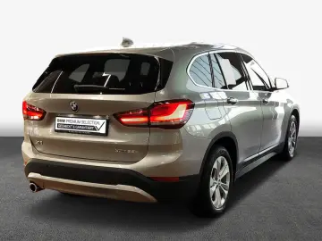 X1 xDrive25e Advantage