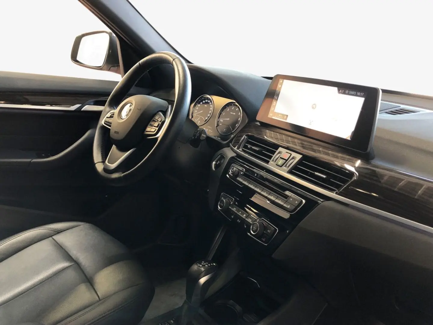 X1 xDrive25e Advantage