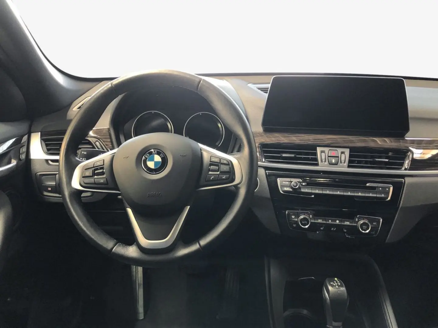 X1 xDrive25e Advantage