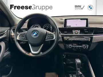 X1 xDrive25e DAB LED Klimaaut. PDC