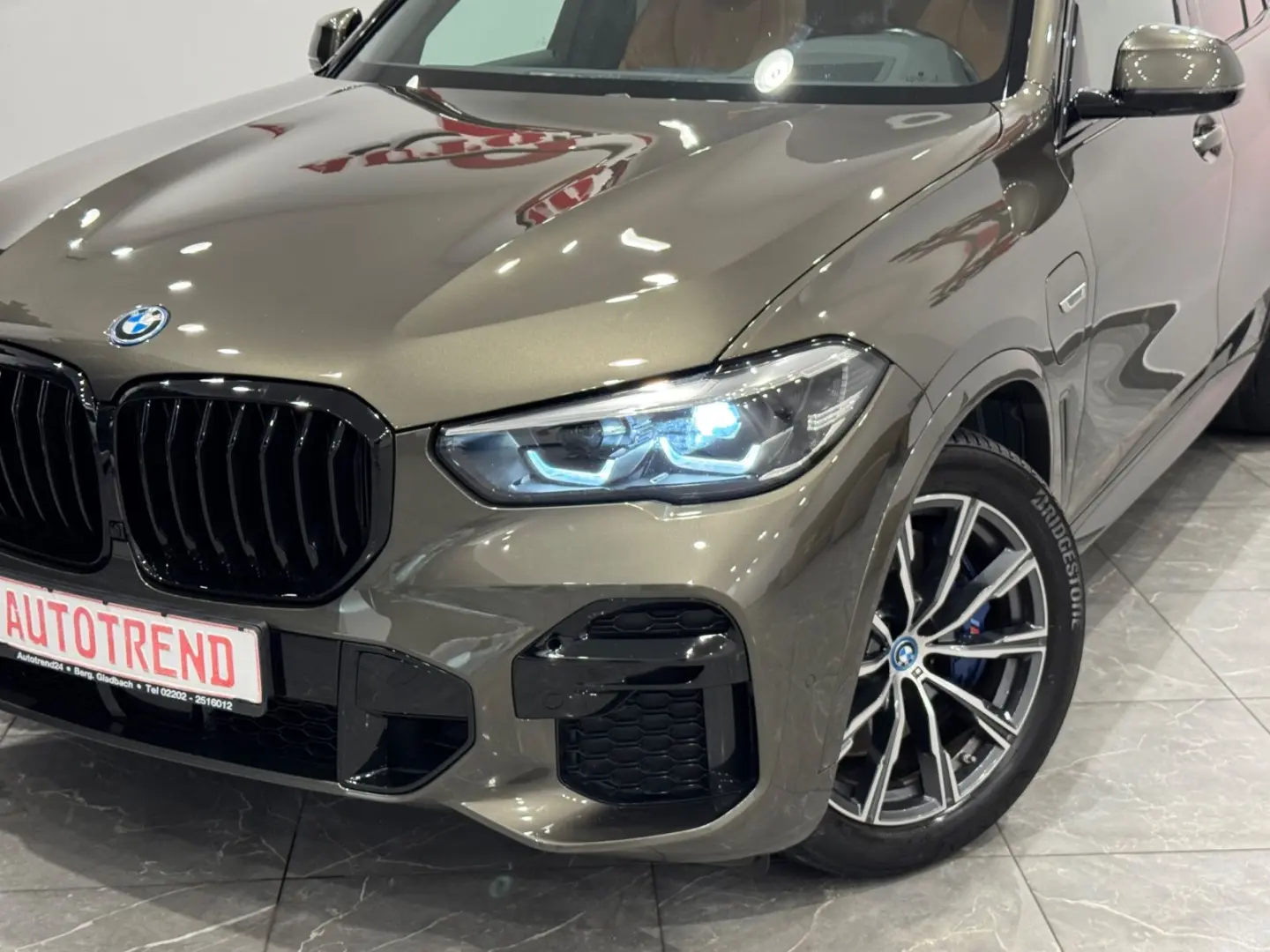 X5 xDrive 45 e M-SPORTPAKET PANO+HUD+KAM+AHK