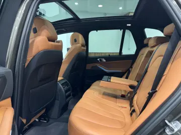 X5 xDrive 45 e M-SPORTPAKET PANO+HUD+KAM+AHK