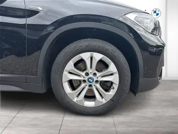 X1 xDrive25e Advantage Head-Up HiFi DAB LED Shz
