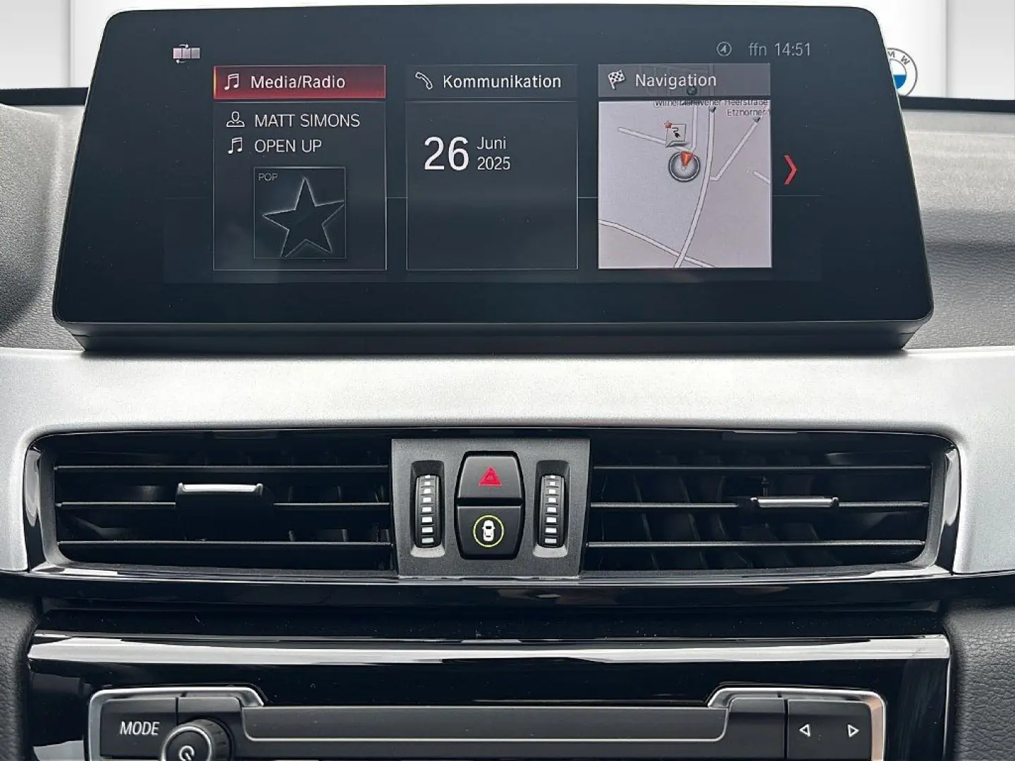 X1 xDrive25e Advantage Head-Up HiFi DAB LED Shz