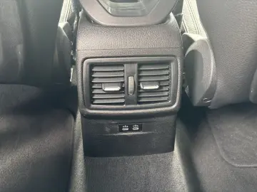 X1 xDrive25e Advantage Head-Up HiFi DAB LED Shz