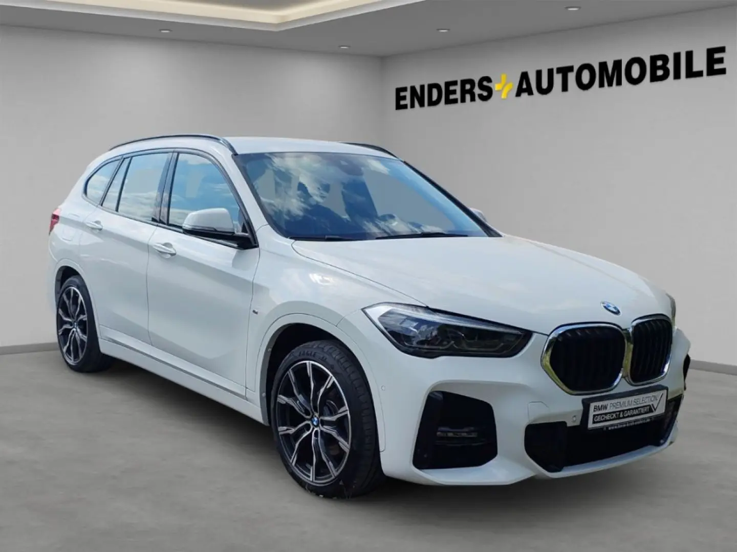 X1 xDrive 25e 220PS +M-Sport+AHK+autom.Heckkl.+L