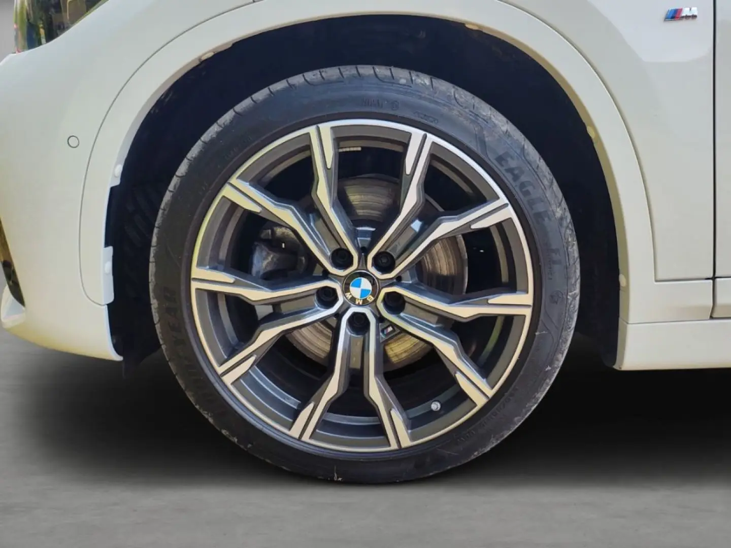 X1 xDrive 25e 220PS +M-Sport+AHK+autom.Heckkl.+L