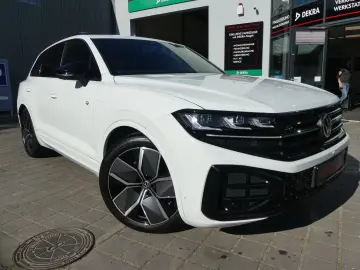 Touareg 3.0 TDI 4Motion R-Line MATRIX PANO NACHT