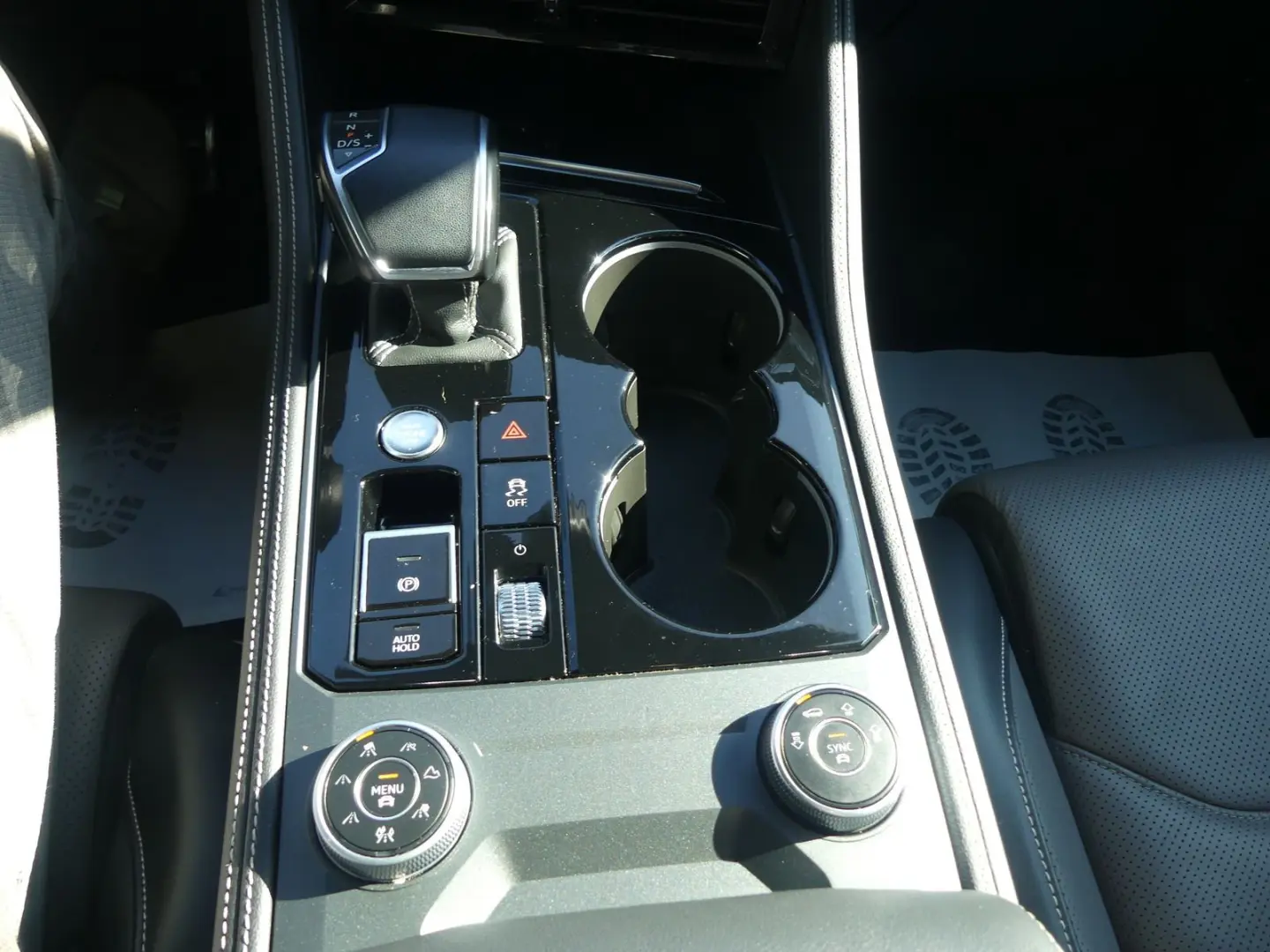 Touareg 3.0 TDI 4Motion R-Line MATRIX/PANO/NACHT