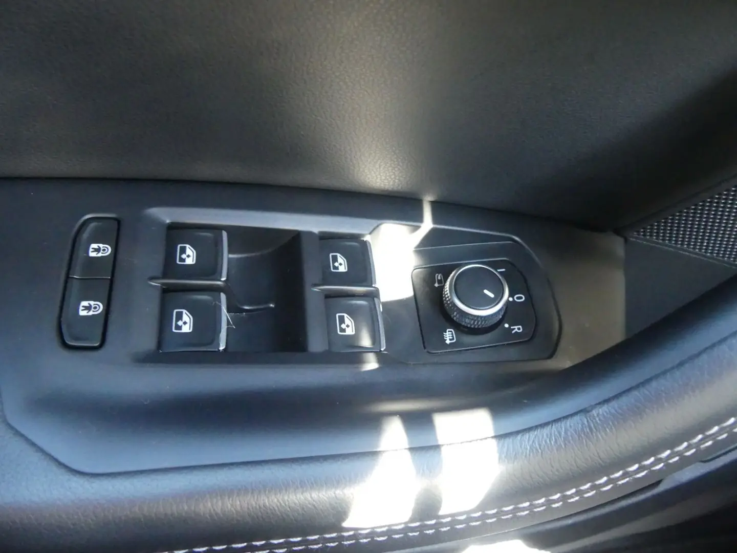 Touareg 3.0 TDI 4Motion R-Line MATRIX/PANO/NACHT