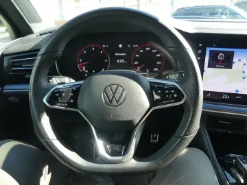 Touareg 3.0 TDI 4Motion R-Line MATRIX/PANO/NACHT