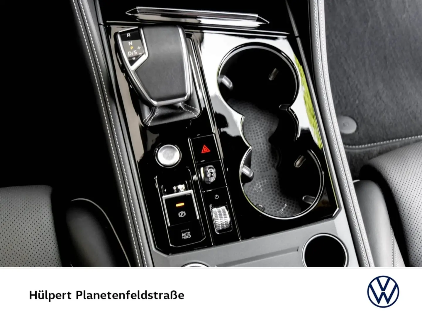 Touareg V6 TSI R-LINE NEUES MODELL STANDHZ. LM20