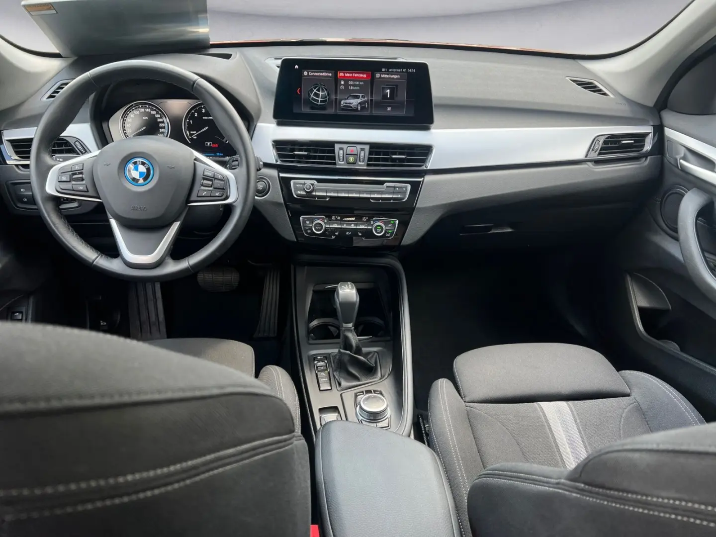 X1 xDrive25e Advantage Navi Panorama Head Up Hif