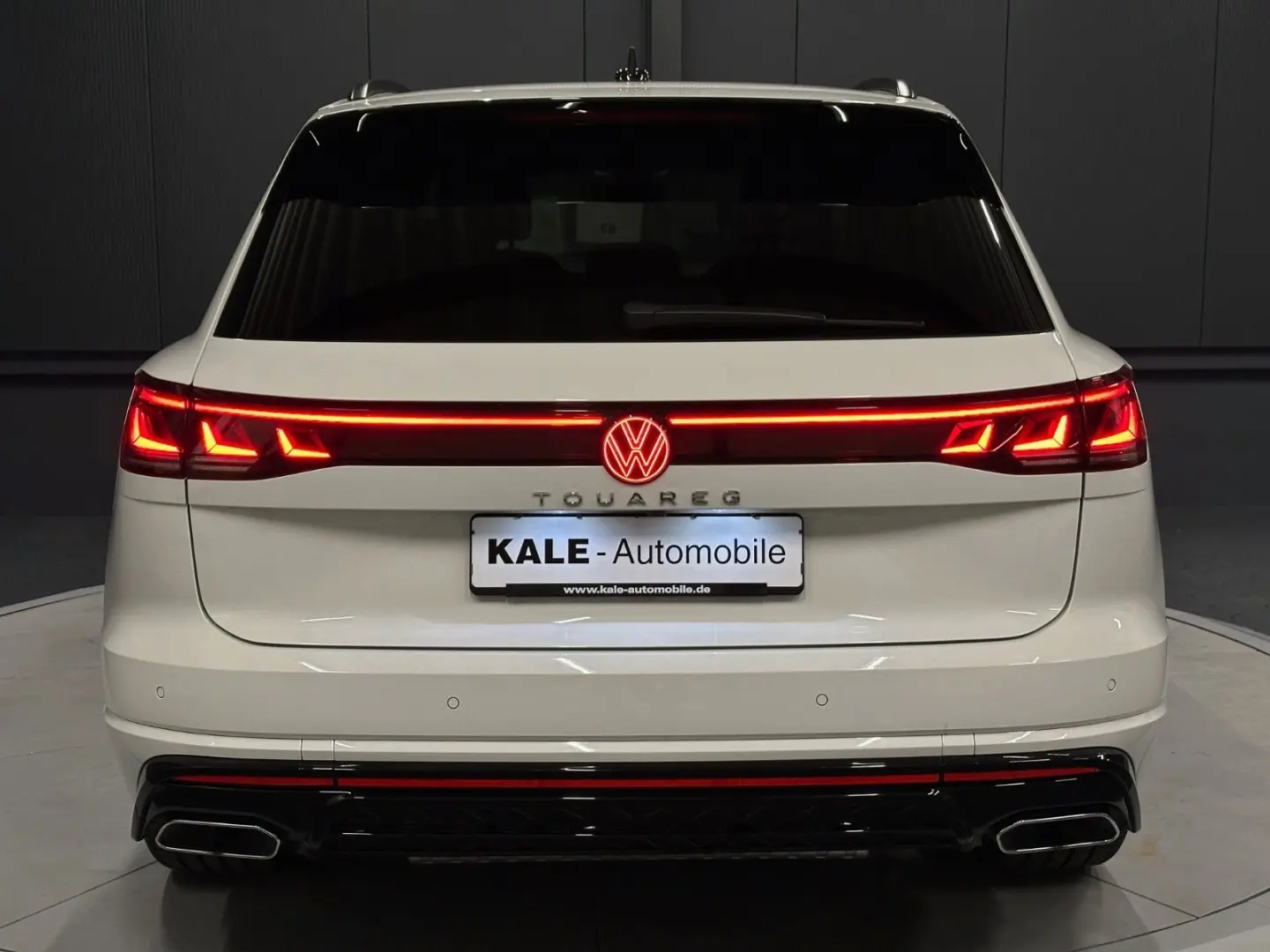 Touareg R-Line 4Motion*22Zoll*NP:110.930 EUR !!!