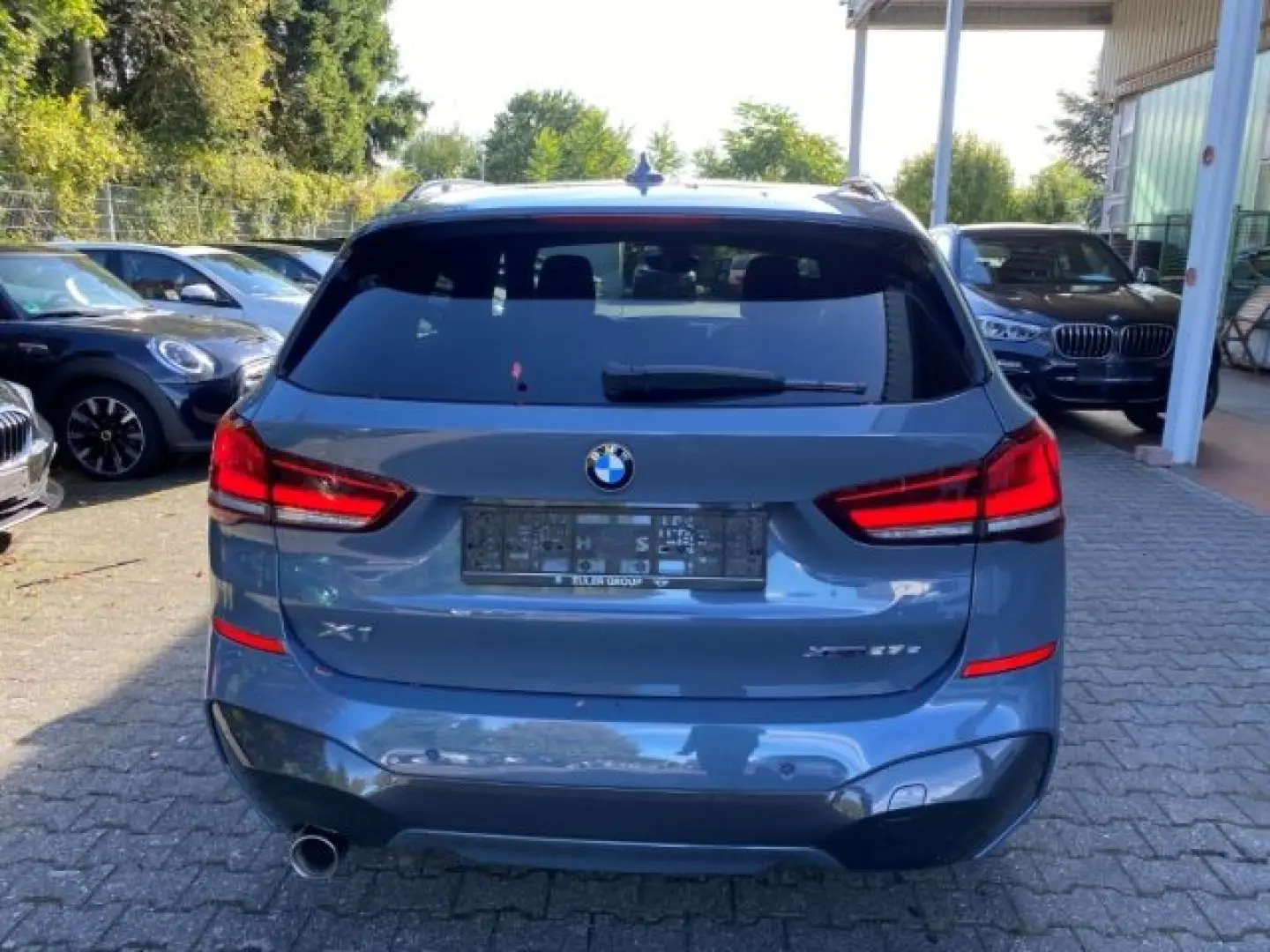 X1 xDrive 25e Sportpaket Navi LED El. Heckklappe