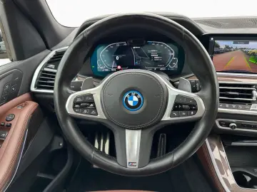 X5 xDrive 45e M Sport HUD PA+ ACC AHK Pano 20