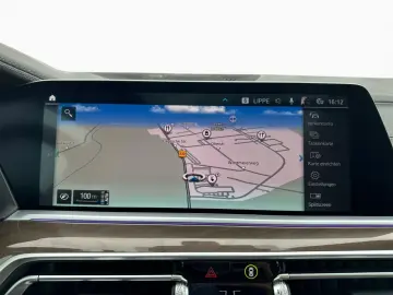 X5 xDrive 45e M Sport HUD PA+ ACC AHK Pano 20