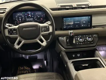 Land Rover Defender 110 2.0L D240 S