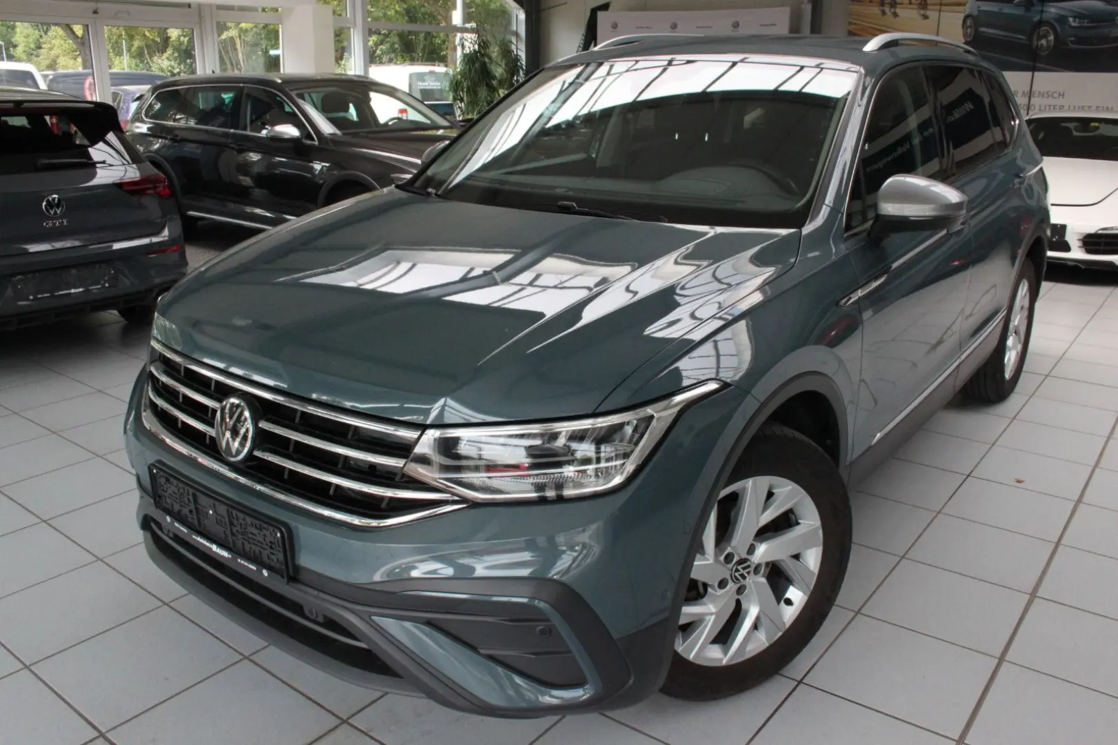 Tiguan Allspace Life/DSG/ERGO/HEADUP/KAME/NAVI/S